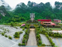 LOHOUSE Lijiang Resort Hotel (Yangshuo Yitian Xijie Pedestrian Street Store) - 마운틴 뷰