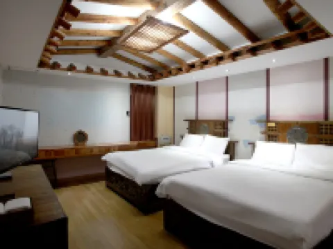 Jeonju Hanok Taejogung Hotel Hôtels à : Jeonju