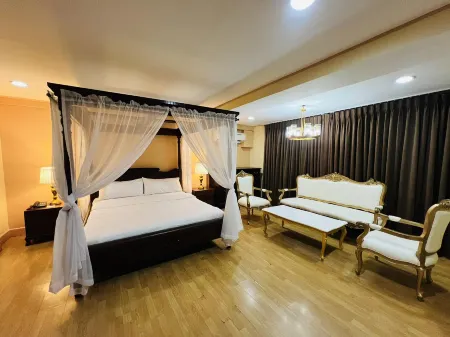 Arzo Hotel Manila Отели рядом с достопримечательностью «Текнолоджикал Юниверсити оф Филиппины - Манила»