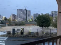 HIROSHIMA Riversidehouse /100㎡/3LDK/Free parking available - شرفة