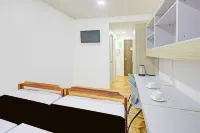 Collection O Metro Manila Near University Belt Formerly 1318 Residences
