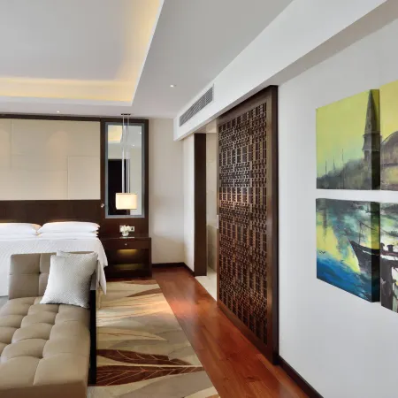 Kochi Marriott Hotel