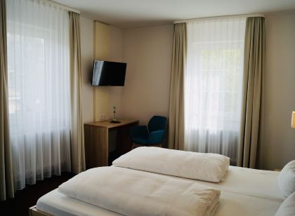 Hotel & Restaurant Pelikan