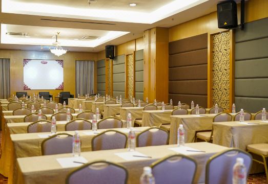 3. 더 게스트 호텔..