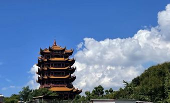 Hi Inn Hotel (Wuhan Huanghelou)