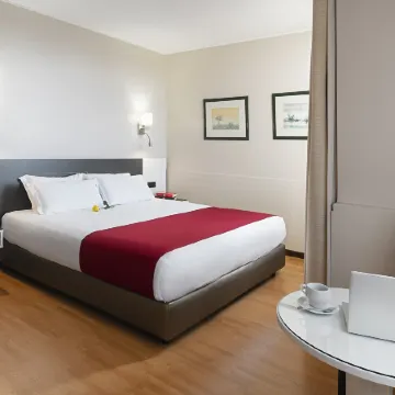 Hotel Amadeos - Matosinhos - Porto Отели рядом с достопримечательностью «Городской парк»