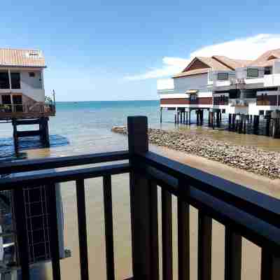 Alpine Deluxe Lower Water Chalet Private Unit Rooms