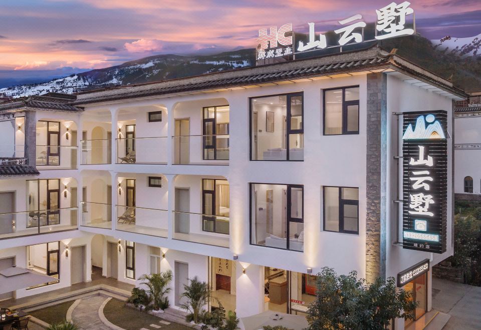 hotel overview picture