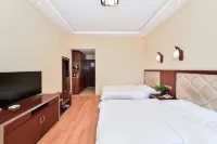 Luding Yunlai Inn Hotel a Mouding