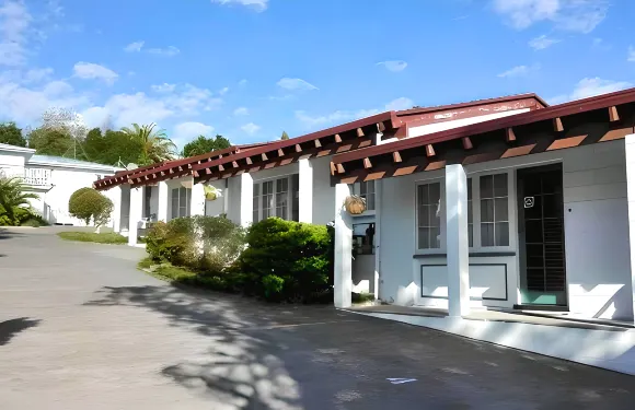 布朗灣橄欖樹汽車旅館及公寓酒店