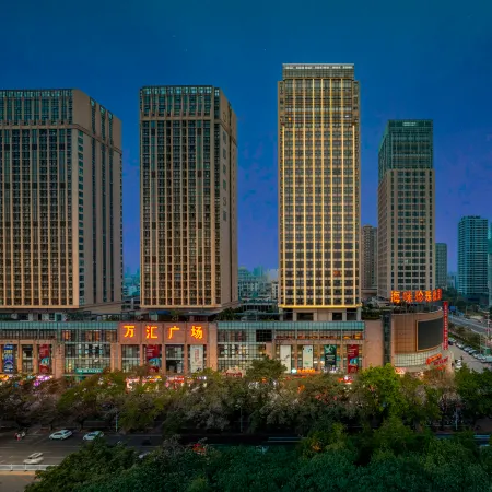 Vienna Hotel (Beihai High-speed ​​Railway Station) Отели рядом со станцией Beihai Railway Station