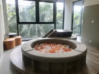 Sol Forest Ecopark Apartments Hotels in Phung Cong