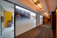 Echarm Plus Hotel (Harbin Zhongyang Dajie Suofeiya Cathedral)