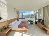 Yuanyang Azheke Colorful Terraced Fields Scenic Homestay