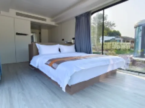 Diequgu Capsule Homestay