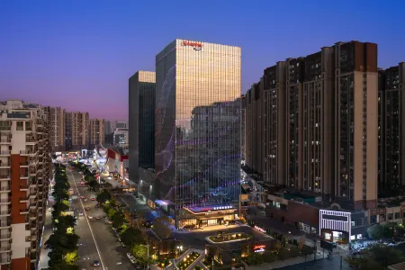 Hampton by Hilton Meizhou Meijiang Caisheng Center Отели рядом с достопримечательностью «Dongshan Academy»