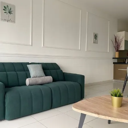Setiawalk Puchong Cozy & Clean (6-7pax) 2R2B