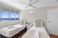 Viscount on the Beach