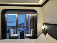 Jusong 1925 Jiangjing Hotel (Changsha Wuyi Square Bishahu Subway Station Branch) - อพาร์ทเม้นท์