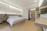 Panyue Hotel (Chengdu Happy Valley) Hotels near University of Electronic Science and Technology (Jiulidi Campus)