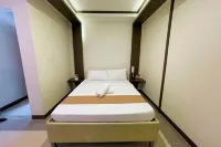 Hidden Key Inn Tarlac Hotels in Concepcion