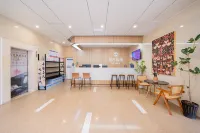 Dengba Inn (Shanghai Textile Market Zhenxin New Village Subway Station Branch)