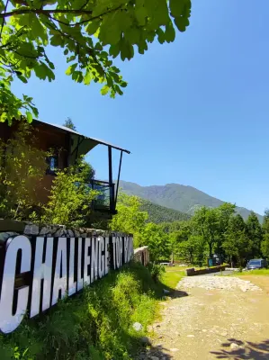 武功山路虎越野營地 Hotels in Luxi