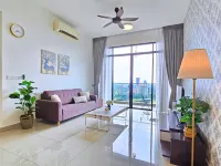 Apartment Near IOI Resort City Mall, Maeps Serdang, Putrajaya by Cloud Host