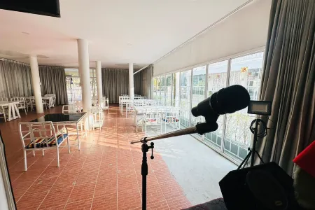 I am Chiang Rai Resort Отели рядом с достопримечательностью «Белый храм Ват Ронг Кхун»