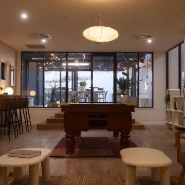 Little Drifter Canberra Hotels near Patrick White Lawns