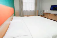 Yixuan Hotel (Yulin North Bus Station International Trade Neighborhood Hub Store)