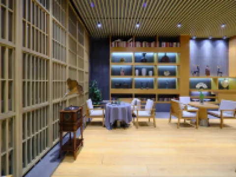 Biaocan Yuelai Hotel