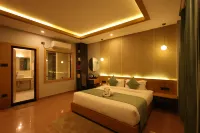 Hotel Aikawa Отели в г. Саураха
