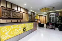 RedDoorz Plus @ Tuparev Cirebon Hotels in Kedawung