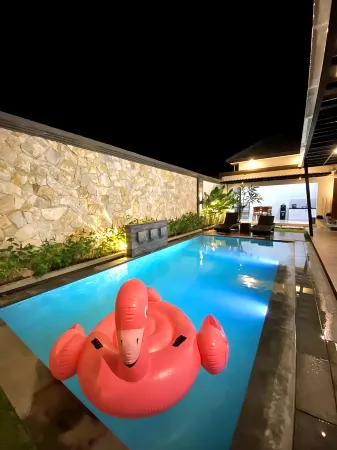 Medea Villa Banyuwangi Отели в г. Banyuwangi Sub-District