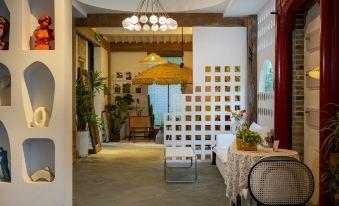 Floral Hotel·Romantic Flower Stream·Mixixili B&B