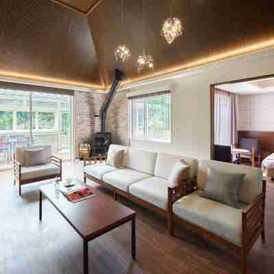 小谷流の里 ドギーズアイランド Rooms