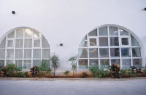 吾你•臨海|設計師美宿（崇武古城西門西沙灣店） 鄰近崇武古城的酒店