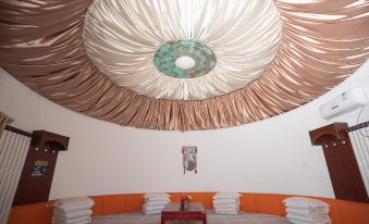 Ejin Horo Banner Bulage Grassland Yurt