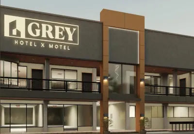 Townhouse Oak Grey Hotel Near Clark International Airport فنادق في 