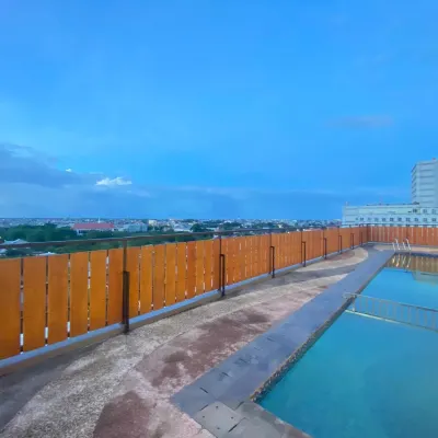 GRAND MALEBU HOTEL MAKASSAR Các khách sạn gần Bãi biển Akkarena