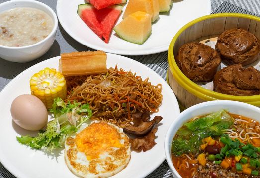 4. 난닝 산잔 호텔..