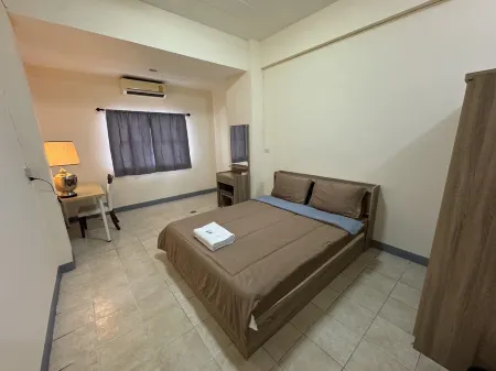 ST Residence@Rayong Отели в г. Pluak Daeng