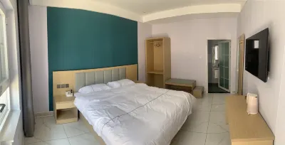 Xiong Xiongzhouzhen Manwoniu Homestay