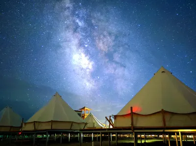 Silk Road Yicheng Starry Sky Hotel Các khách sạn gần Dunhuang Film Base