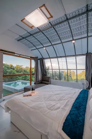 The Hmong Home Stay Chiangmai Отели рядом с достопримечательностью «Bai Orchid and Butterfly Farm»