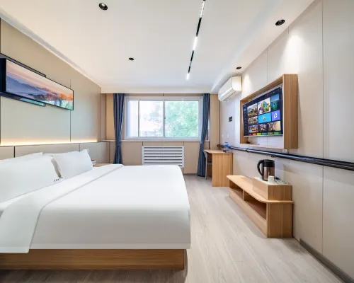 Huayiju Hotel (Qingxian Xinhua East Road) Hotels in Qing County