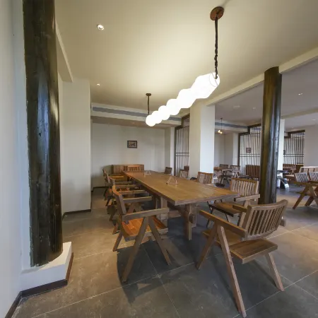Qixipu Yuwuju Homestay (Jiabang Titian)