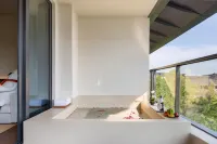 Blossom House Ganlu Mountain Wuhan Hotels in Huangpi Mulan Tianchi