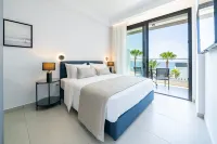 Waterside Sea View Apartments